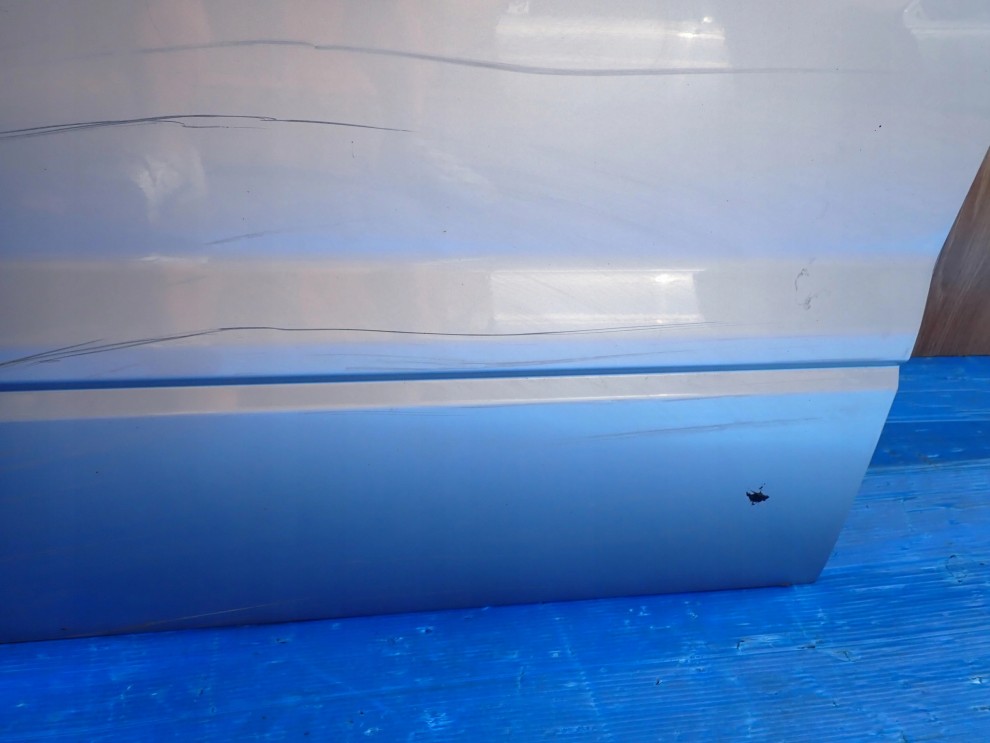 MITSUBISHI LANCER SEDAN 03-08 DRZWI PRZEDNIE LEWE A31A 6/10