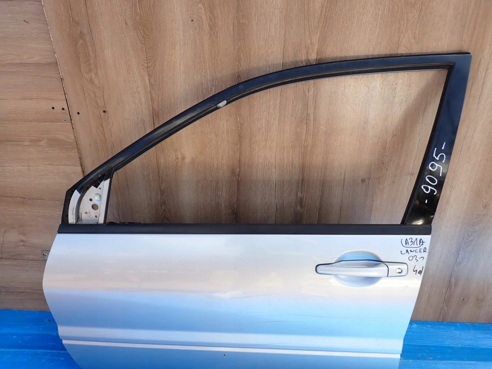 MITSUBISHI LANCER SEDAN 03-08 DRZWI PRZEDNIE LEWE A31A 8/10