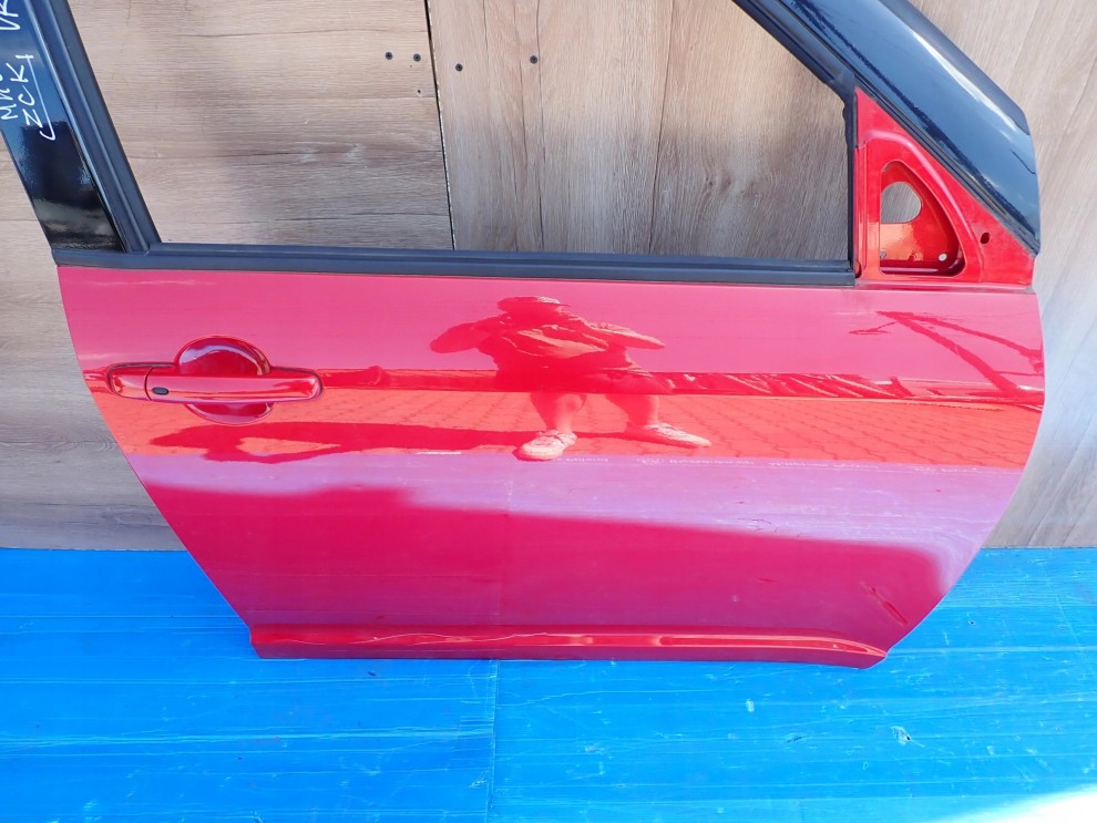 SUZUKI SWIFT 5d MK6 04-09 DRZWI PRZEDNIE PRAWE ZCK 2/9