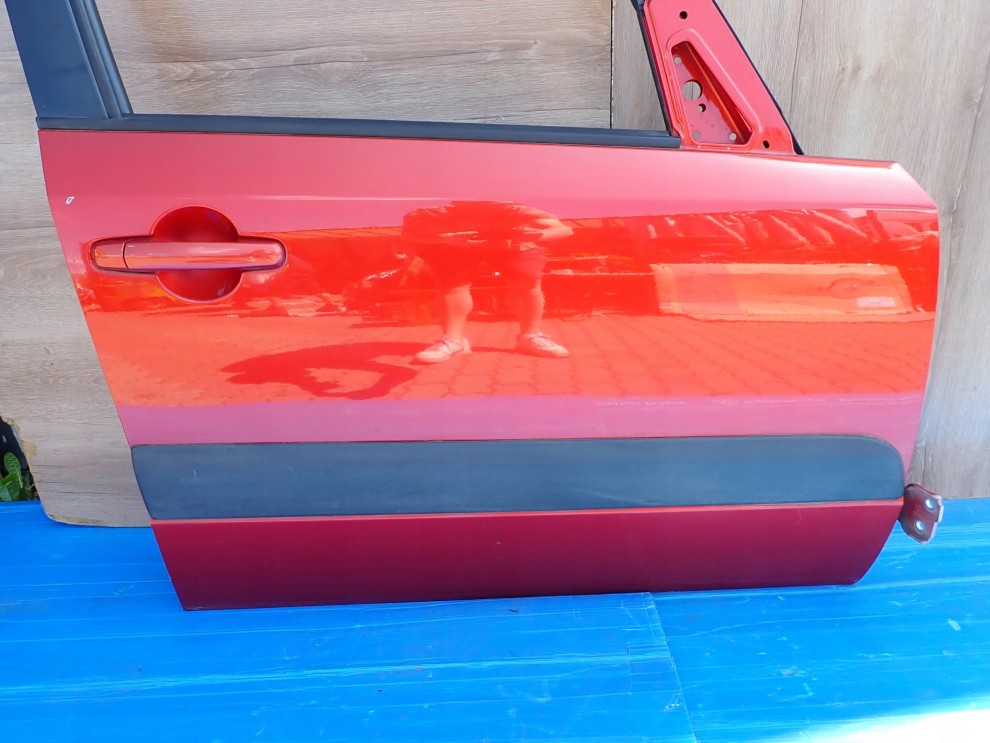 SUZUKI SX4 06-12 DRZWI PRZEDNIE PRAWE ZFS 6/9