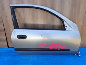 NISSAN ALMERA N16 00-06 3D DRZWI PRAWE KY0