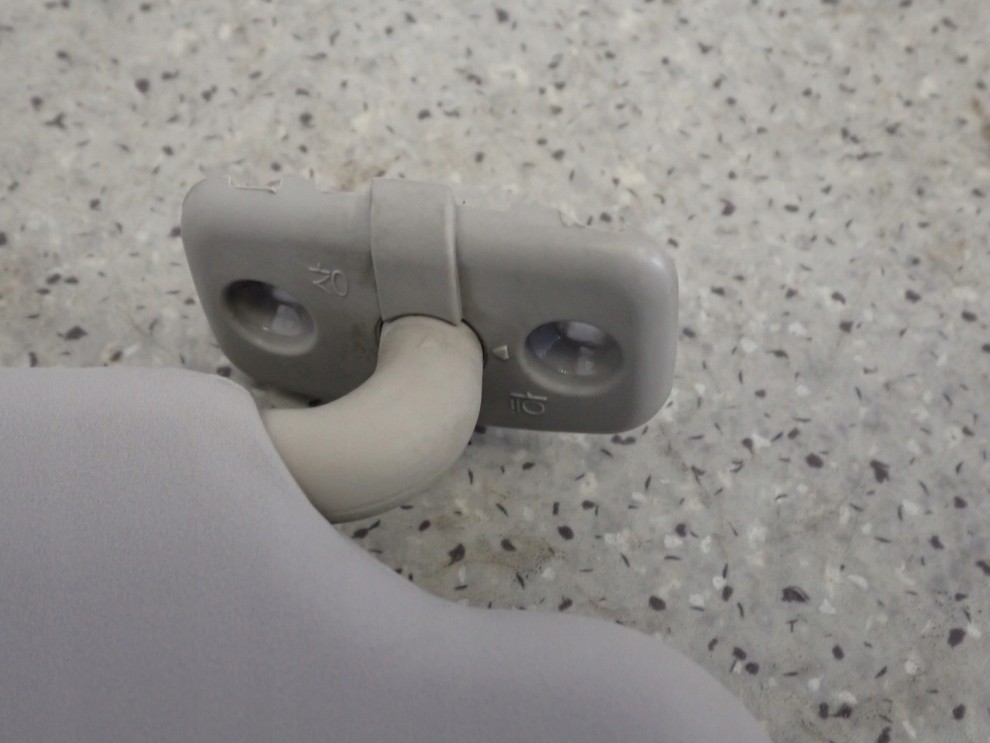 KIA SOUL 09-11 DASZEK PRZECIWSŁONECZNY LEWY 9/10