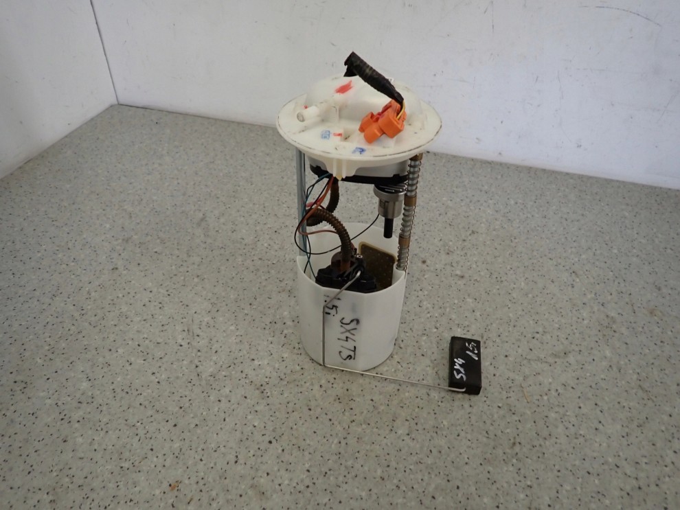 SUZUKI SX4 FIAT SEDICI 06-13 M16A 1.6 POMPA PALIWA 2/10