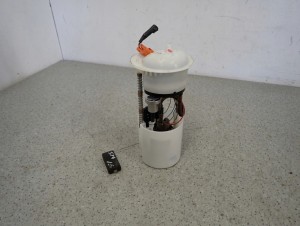 SUZUKI SX4 FIAT SEDICI 06-13 M16A 1.6 POMPA PALIWA 10/10 MINIATURA