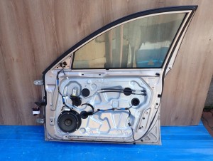 HYUNDAI SONATA V 05-09 DRZWI PRZEDNIE PRAWE B7 8/10 MINIATURA