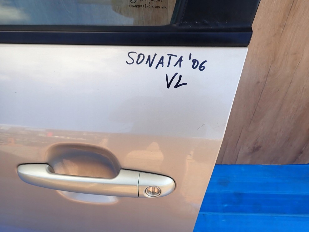 HYUNDAI SONATA V 05-09 DRZWI PRZEDNIE LEWE B7 6/8