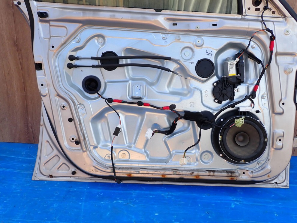 HYUNDAI SONATA V 05-09 DRZWI PRZEDNIE LEWE B7 8/8