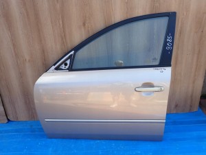 HYUNDAI SONATA V 05-09 DRZWI PRZEDNIE LEWE B7