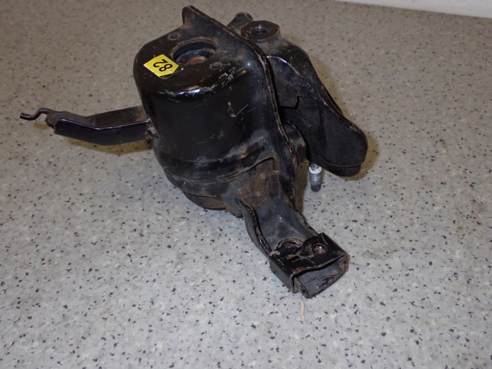 TOYOTA YARIS II 1.4 D4D 09- PODUSZKA SILNIKA PRAWA LIFT 2/7