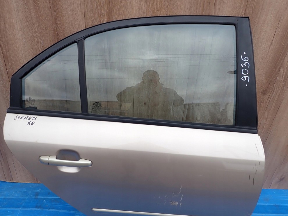 HYUNDAI SONATA V 05-09 DRZWI TYLNE PRAWE B7 2/13