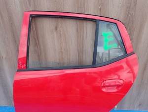 HYUNDAI i10 07-13 DRZWI TYLNE LEWE H4 2/9 MINIATURA