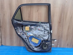 TOYOTA AURIS E15 06-12 DRZWI TYLNE LEWE 1G3 7/9 MINIATURA