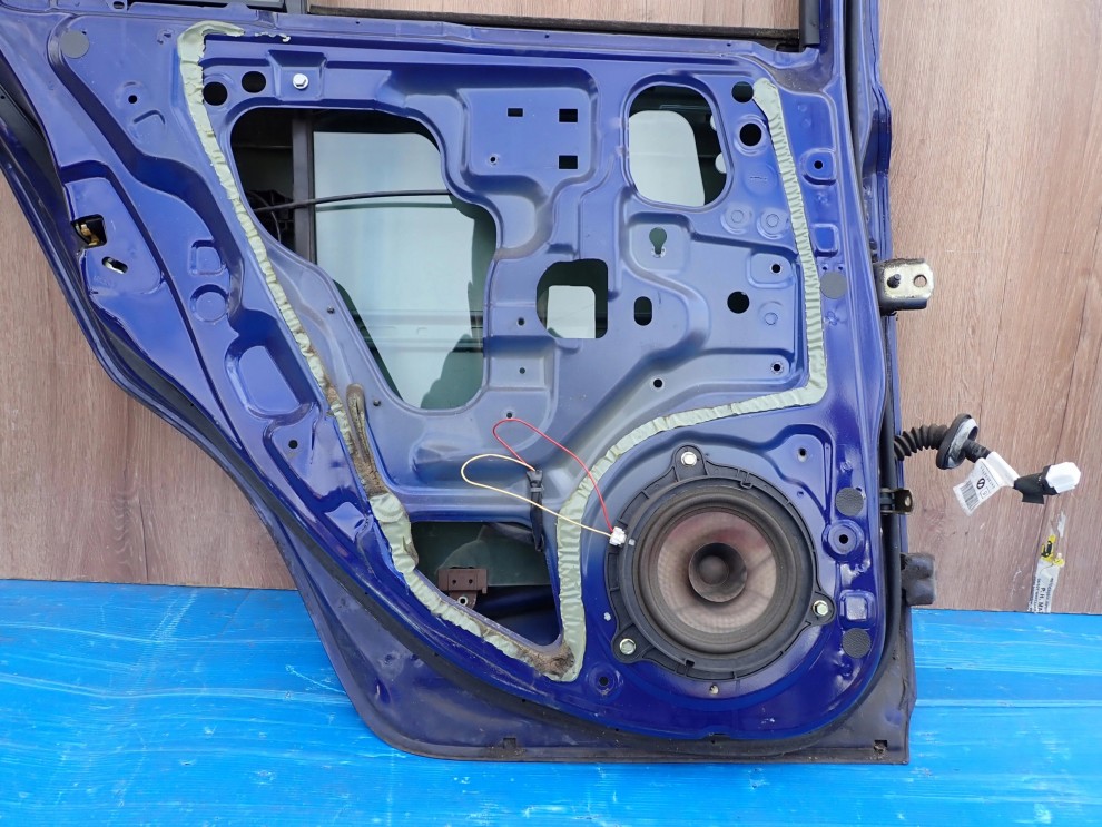 NISSAN MICRA K12 03-10 5d DRZWI TYLNE LEWE BW6 9/9