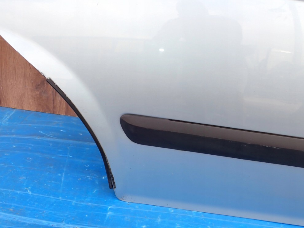 HYUNDAI GETZ 02-10 5d DRZWI TYLNE PRAWE VS 7/11