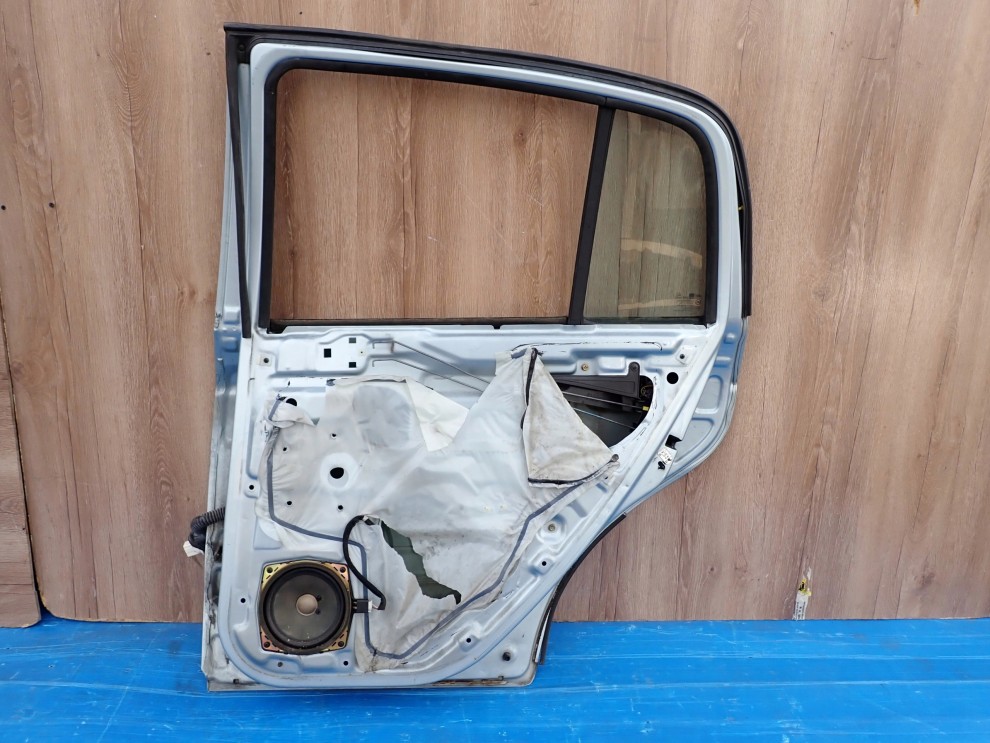 HYUNDAI GETZ 02-10 5d DRZWI TYLNE PRAWE VS 9/11