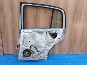 HYUNDAI GETZ 02-10 5d DRZWI TYLNE PRAWE VS 9/11 MINIATURA