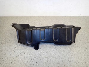 SUZUKI SWIFT MK6 1.3 04- KIEROWNICA POWIETRZA OSŁONA PLASTIK PASA PRZÓD 4/4 MINIATURA