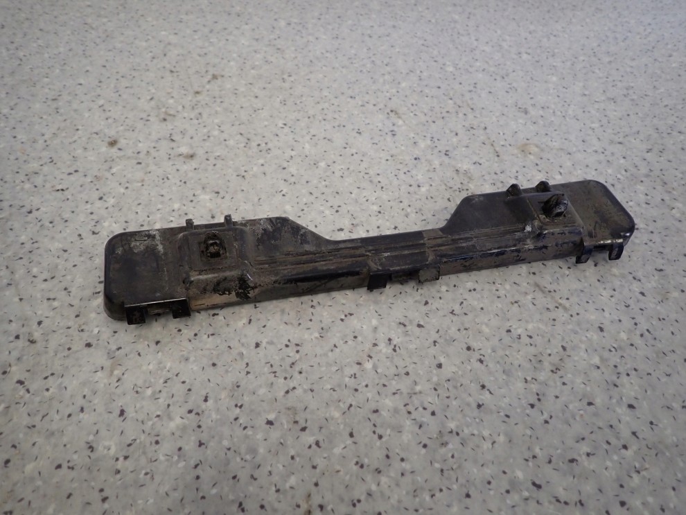 KIA CARENS III 06- ŚLIZG ZDERZAKA TYLNY LEWY 8/8