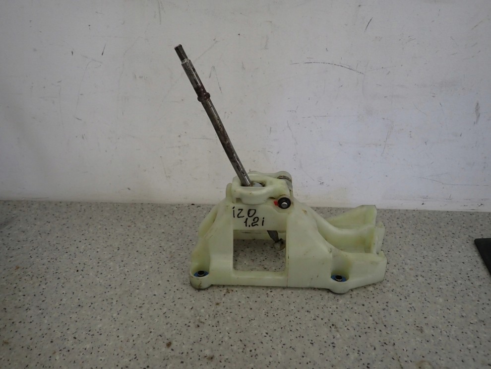 HYUNDAI i20 1.2i 08-12 LEWAREK ZMIANY BIEGÓW 1/6