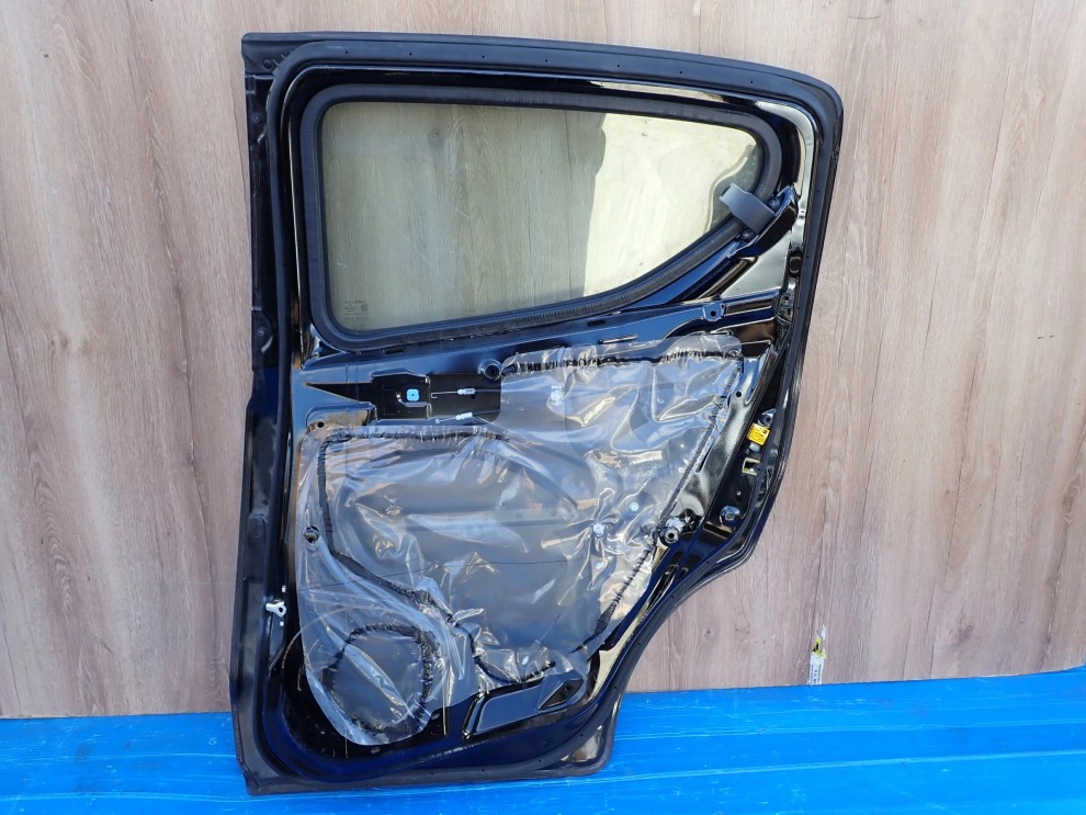 SUZUKI ALTO NISSAN PIXO 09- DRZWI TYLNE PRAWE ZAM 7/8