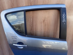 SUZUKI SPLASH 08-14 DRZWI TYLNE PRAWE ZCD 2/11 MINIATURA