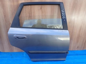 HONDA CIVIC 7 GEN 5d 01-05 DRZWI TYLNE PRAWE NH674P