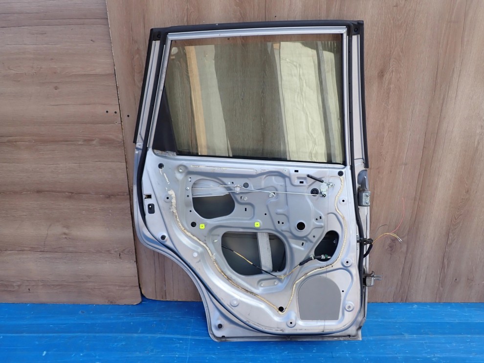 HONDA JAZZ II 02- DRZWI TYLNE LEWE NH623M 8/9