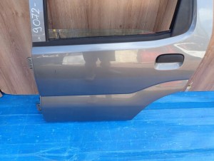 SUZUKI IGNIS 04-07 DRZWI TYLNE LEWE ZCD 2/9 MINIATURA