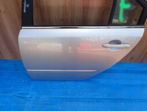 KIA MAGENTIS II 06-12 DRZWI TYLNE LEWE 6C 2/13 MINIATURA