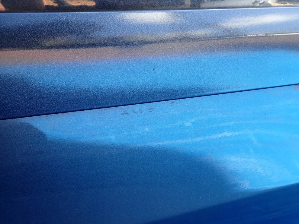 MITSUBISHI GRANDIS 04-11 DRZWI PRZEDNIE LEWE A72 6/8