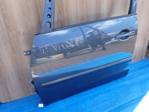 MITSUBISHI GRANDIS 04-11 DRZWI PRZEDNIE LEWE A72 3/8 MINIATURA