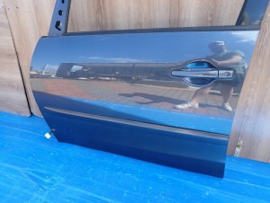 MITSUBISHI GRANDIS 04-11 DRZWI PRZEDNIE LEWE A72 4/8 MINIATURA