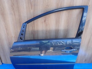 MITSUBISHI GRANDIS 04-11 DRZWI PRZEDNIE LEWE A72 5/8 MINIATURA