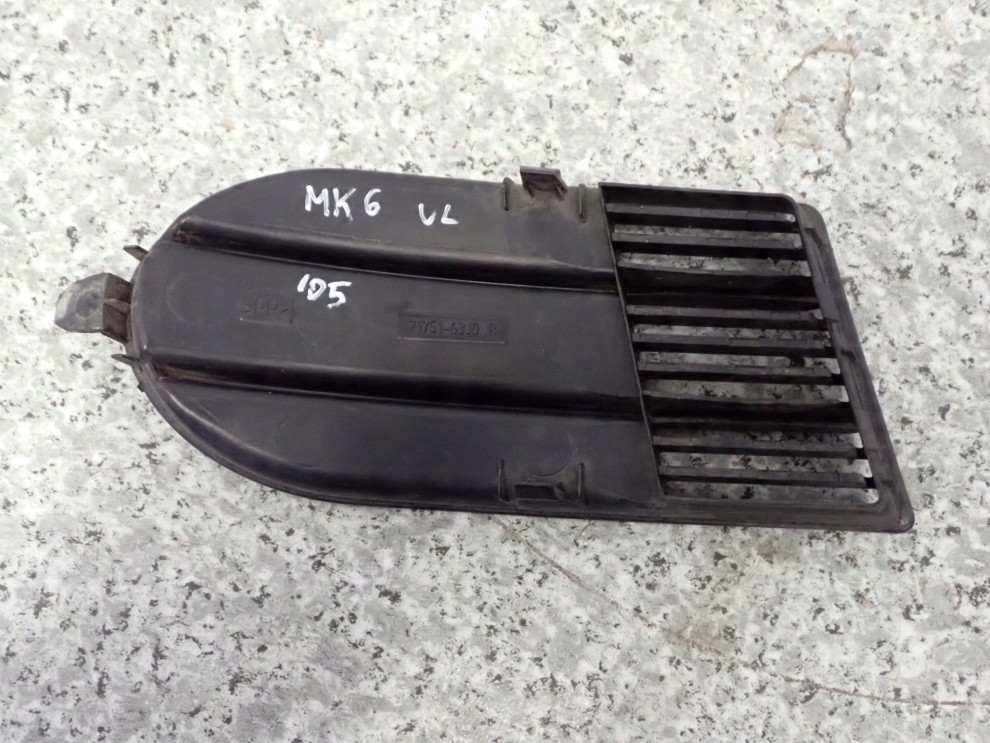 SUZUKI SWIFT 04- ZAŚLEPKA HALOGENU PRZEDNIA LEWA 3/3