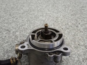 MAZDA 5 6 2.0D RF7 05- POMPA PODCIŚNIENIA VACUM 7/7 MINIATURA