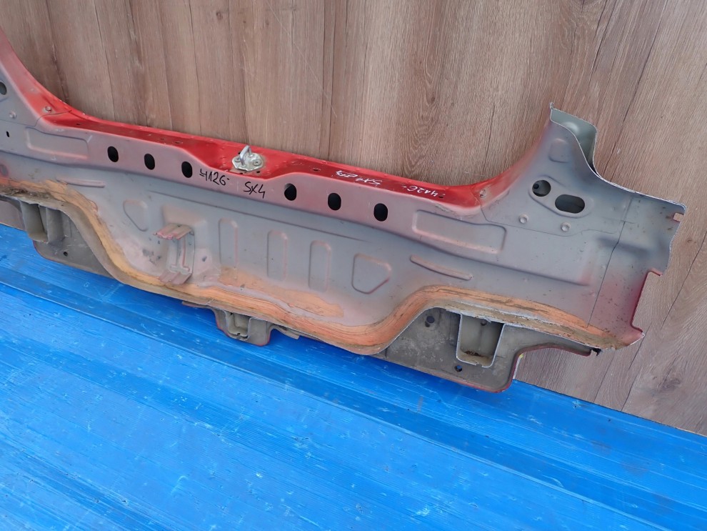 SUZUKI SX4 06-12 PAS TYLNY ZFS 6/7