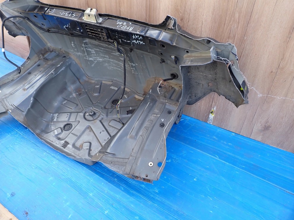 TOYOTA AYGO 06-12 PAS TYLNY 211 2/8