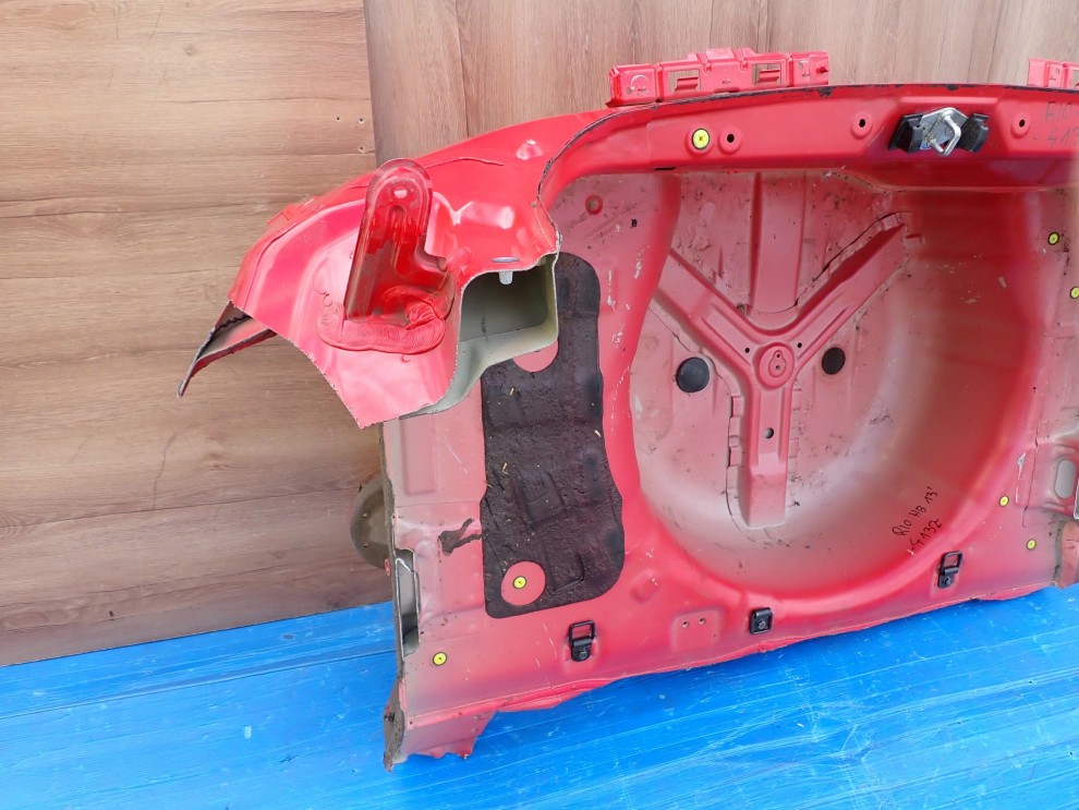 KIA RIO III HB 11-14 PAS TYLNY Z WANNĄ BEG 3/10