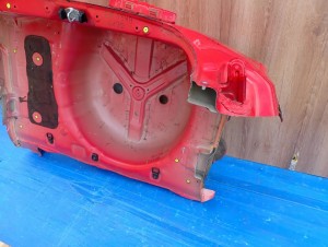 KIA RIO III HB 11-14 PAS TYLNY Z WANNĄ BEG 2/10 MINIATURA