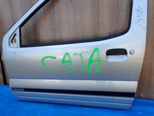 SUZUKI IGNIS 3d 00-03 DRZWI LEWE Z2S 4/10 MINIATURA