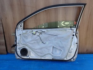 HONDA CIVIC 3d EP VII GEN 01-05 DRZWI PRAWE NH623M 11/12 MINIATURA