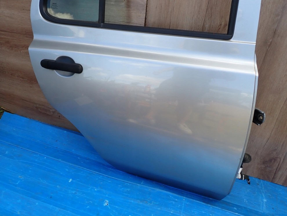 NISSAN MICRA K12 03-10 5d DRZWI TYLNE PRAWE 4/10