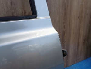 NISSAN MICRA K12 03-10 5d DRZWI TYLNE PRAWE 6/10 MINIATURA