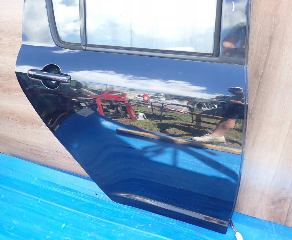 SUZUKI SWIFT 5d MK6 04-09 DRZWI TYLNE PRAWE ZJ3 4/7