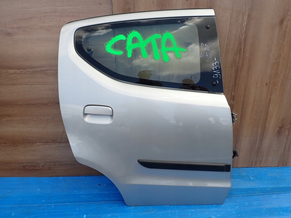 SUZUKI ALTO NISSAN PIXO 09- DRZWI TYLNE PRAWE Z2S 1/9