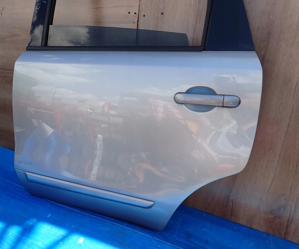 NISSAN NOTE E11 06-12 DRZWI TYLNE LEWE KY0 3/9