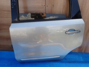 NISSAN NOTE E11 06-12 DRZWI TYLNE LEWE KY0 2/9 MINIATURA