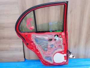 NISSAN MICRA K12 03-10 5d DRZWI TYLNE LEWE Z10 8/9 MINIATURA