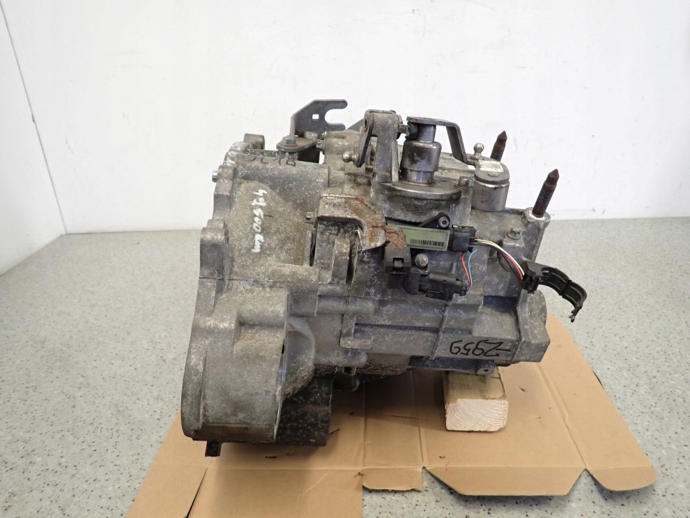 MITSUBISHI COLT 10-12 LIFT 1.1 1.3 BENZYNA SKRZYNIA BIEGÓW MANUALNA 3/8