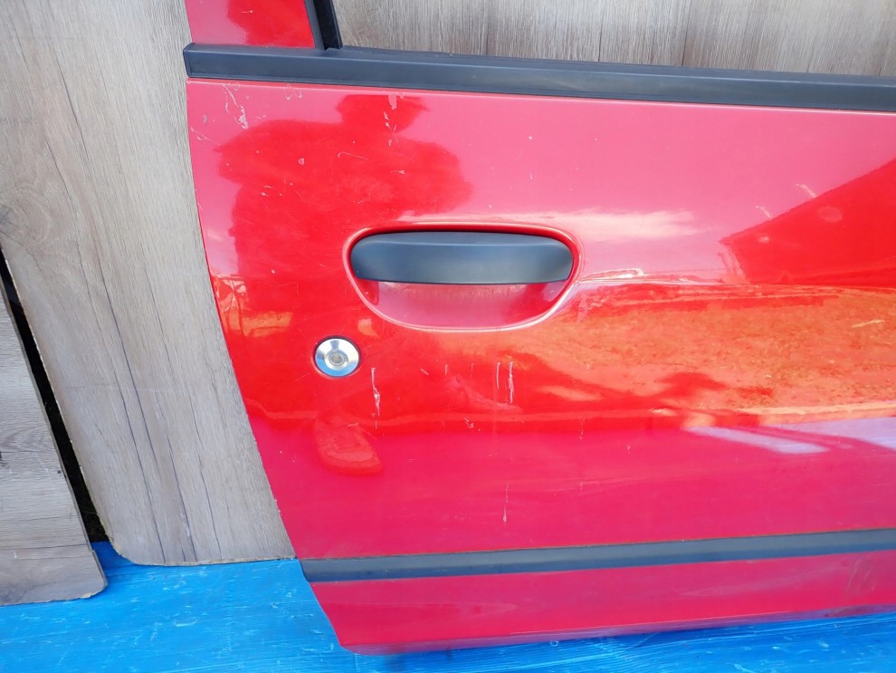 MITSUBISHI COLT 3d 04-08 DRZWI PRAWE P04 5/10